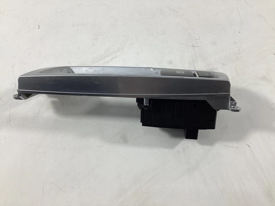 Interruptor de retención de pendiente de freno de estacionamiento BMW 550i xDrive 535i 2011-2016 - 61319217594 OEM. Foto 4 de 4
