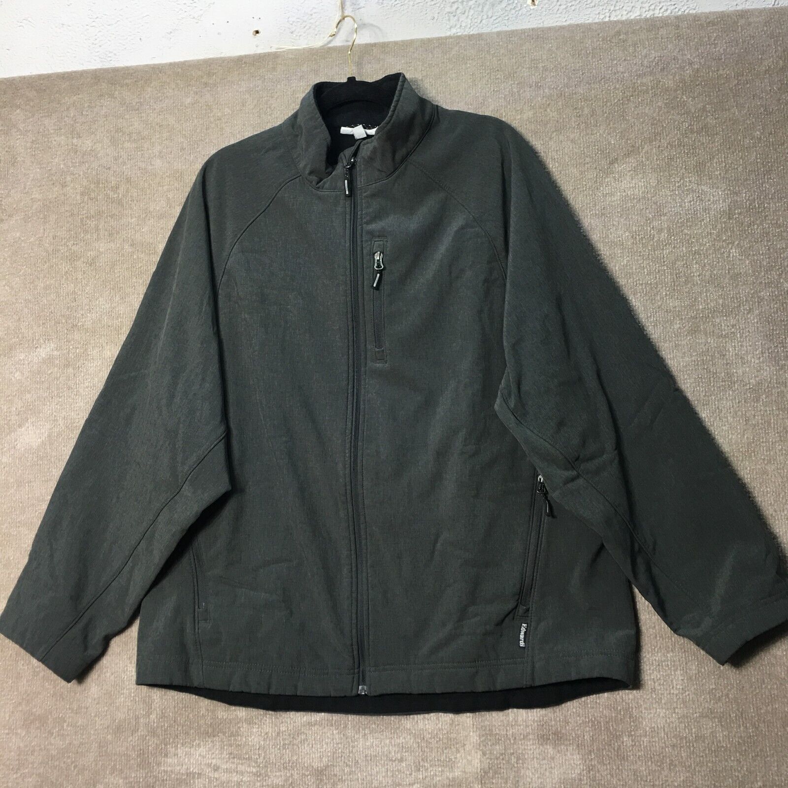 Picture 1 of 19