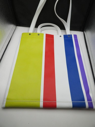 Bolso de mano de cuero a rayas Rebecca Minkoff Love (C) - Imagen 5 de 10
