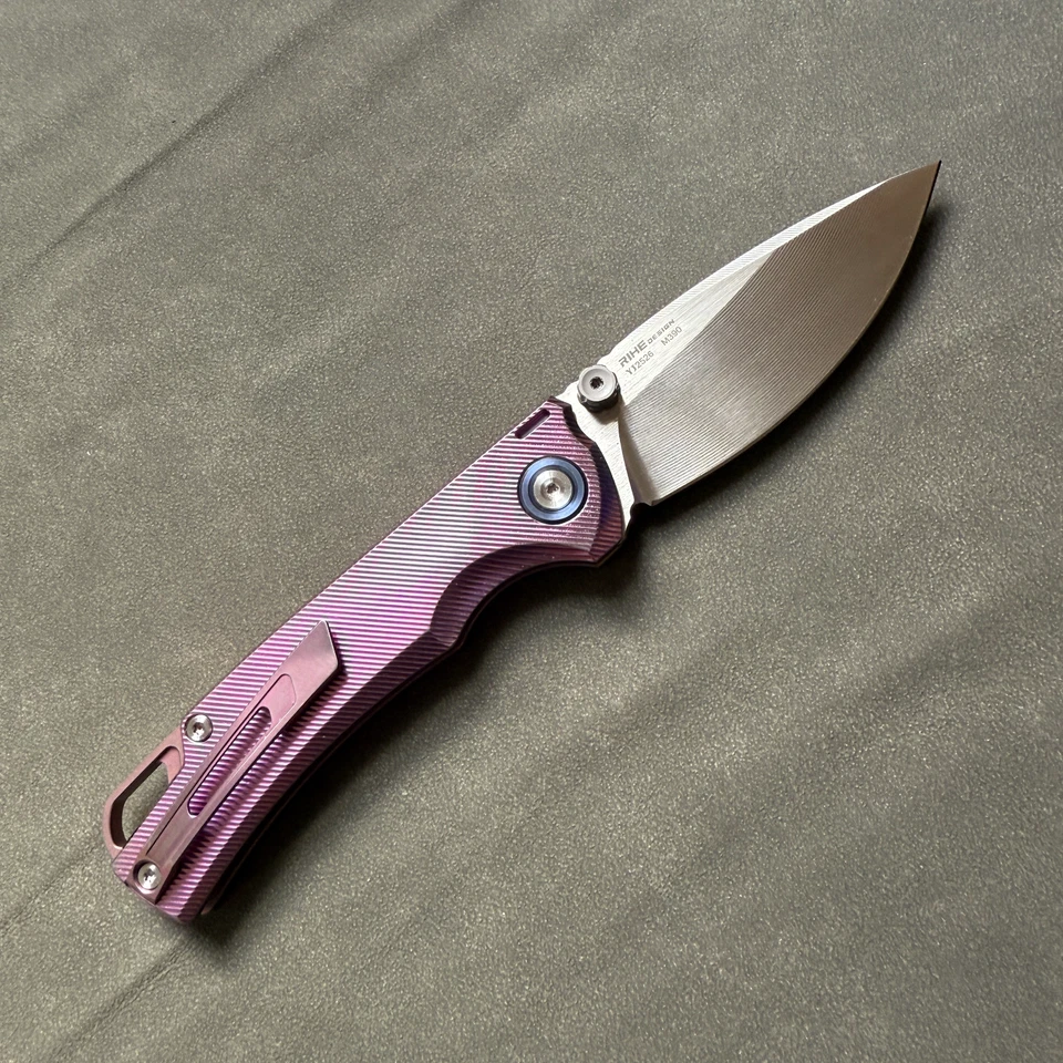 YJGDCN RIHE Design Folding Knife M390 Blade Button lock Titanium Handle YJ2526 - Image 3 of 4