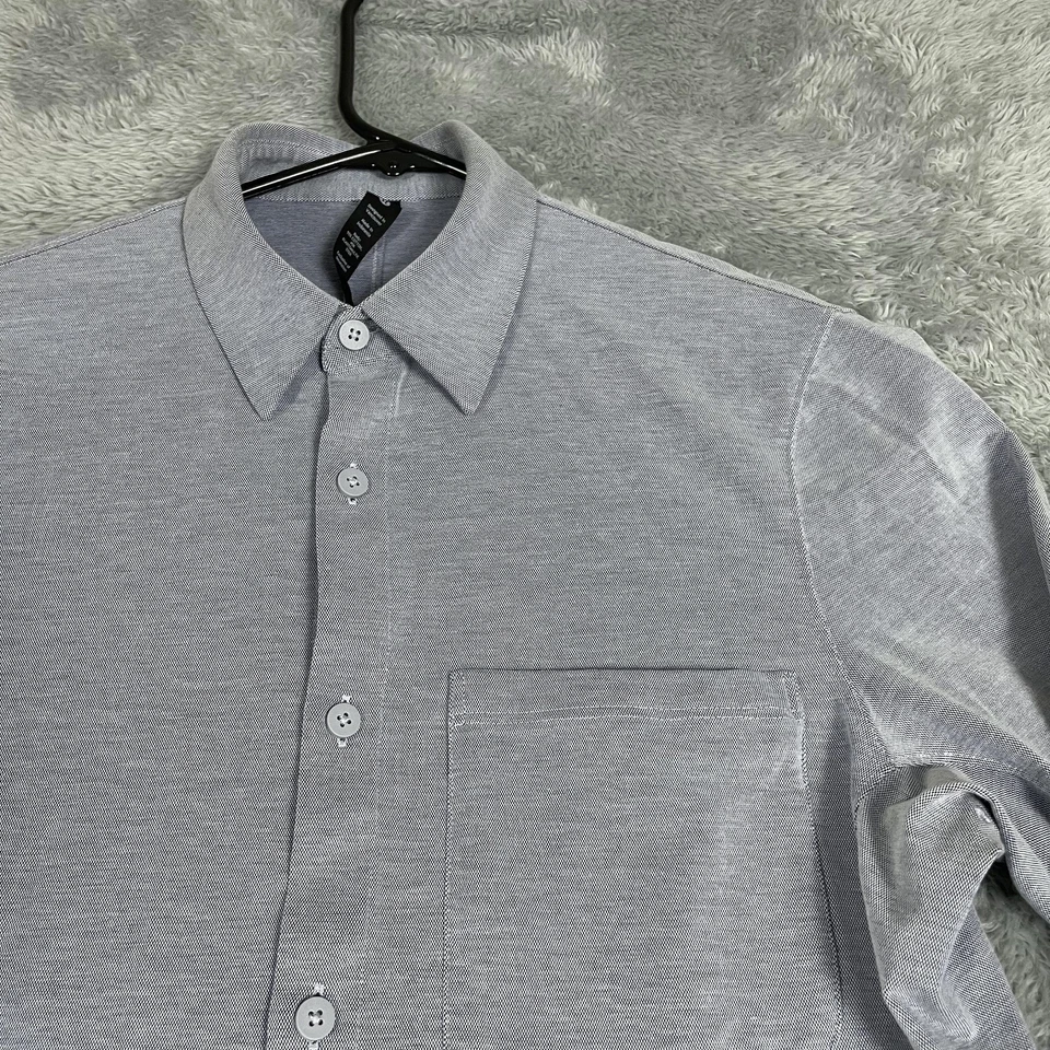 Lululemon Shirt Mens XS Blue/Gray Long Sleeve Button Down Stretch Pocket LM3DJQS - Image 3 of 4