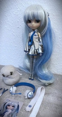 Pullip   Snow Yuki Miku Hatsune Vocaloid Doll Japan 2011 Limited Winter Anime