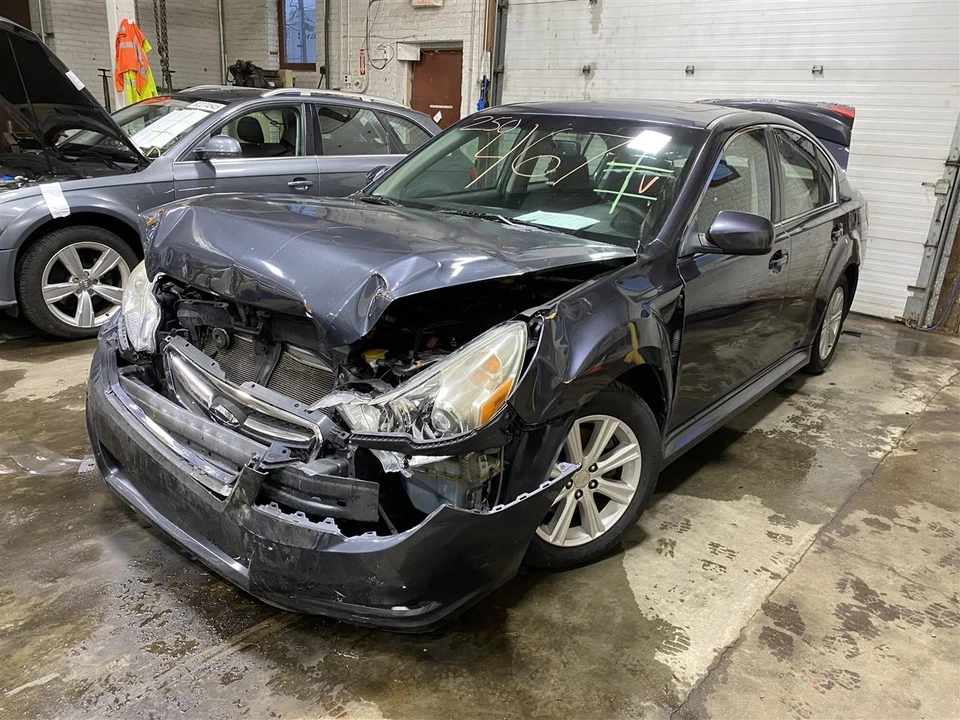 ROOF MOUNTED OVERHEAD CONSOLE Subaru Legacy 2010 10 2011 11 2012 12 1431162 - Image 2 of 4