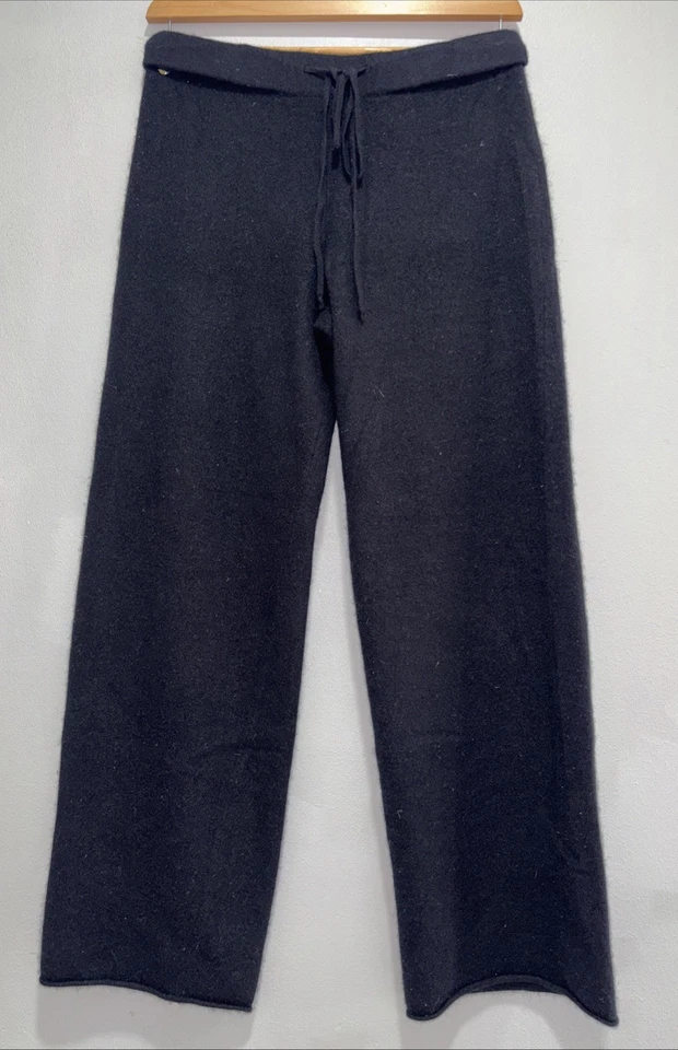 Lilly Pulitzer 100% Cashmere Black Pants Heathered $228 Size M - Image 2 of 4