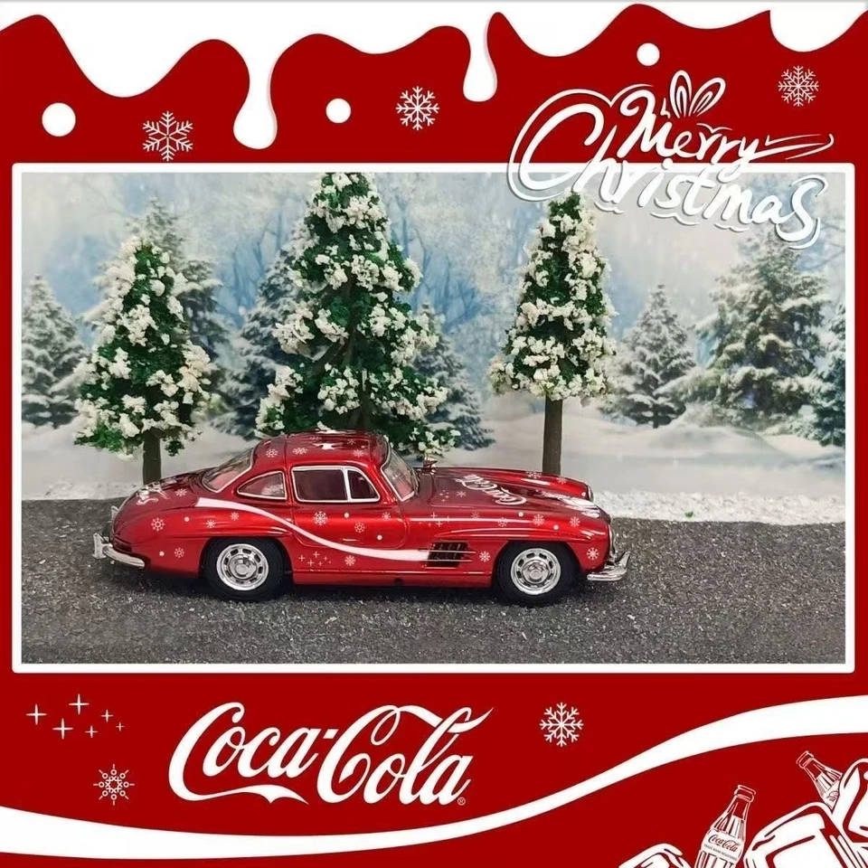Coche modelo fundido a presión Mercedes Benz E300SL Coca-Cola 1:64 con escena navideña Foto 2 de 4