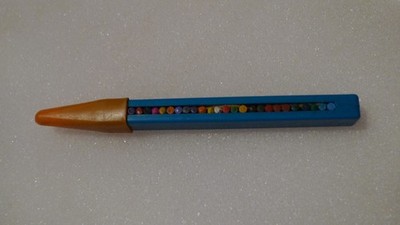 Radio Shack ''Many Color'' Coloring Pencil w/ Changeable tips. G reat