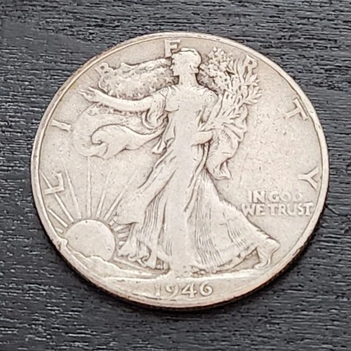 1946 50C Walking Liberty Half Dollar-P