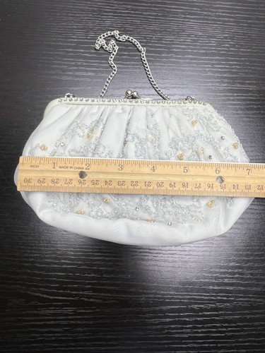 Vintage Magid Beaded Purse white with silver color chain and latch - Picture 11 of 12