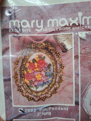 Broach and pin kits: Floral, cat, angels, lot of 4 (Q422) - Picture 3 of 4