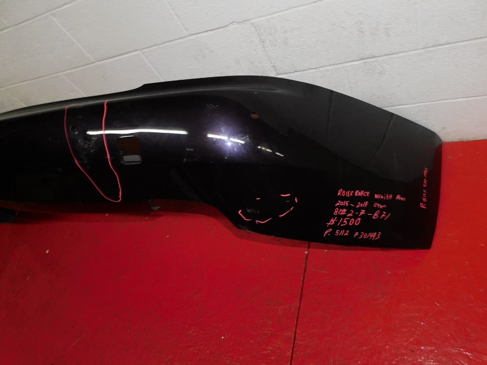 2015 2016 2017 ROLLS ROYCE WRAITH REAR BUMPER COVER OEM Foto 2 de 4