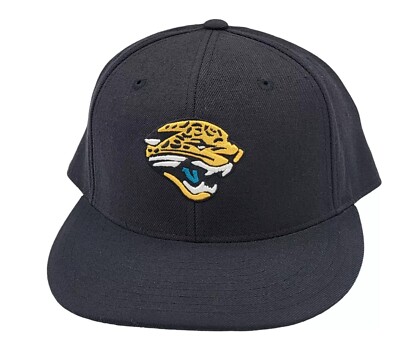 Jacksonville Jaguars Reebok On Field Team Sideline Fitted 1/2