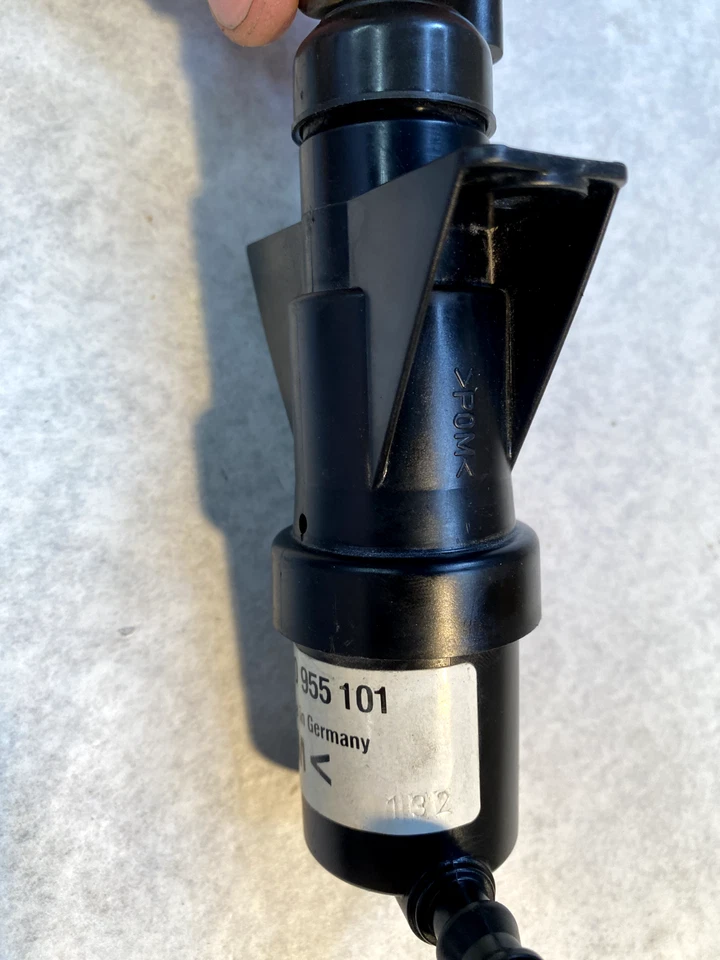 Audi A4 A6 S6 1996-2004 faro lavadora boquilla cilindro de presión OEM 8D0955101 Foto 4 de 4