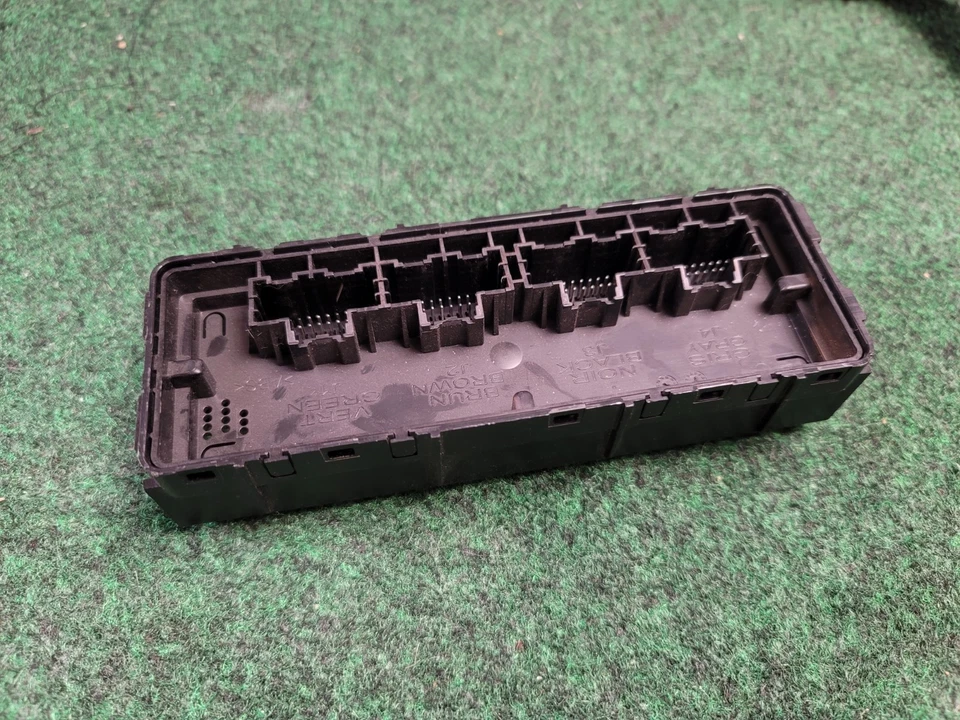 Cadillac XTS 2013-2014 - HVAC calefacción aire acondicionado módulo de control de clima OEM 13591691 2M6 Foto 4 de 4