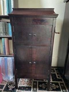 Dulceola Standing Gramaphone Cabinet Vintage Gramophone