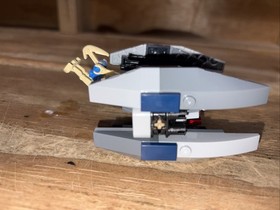 Lego Star Wars: VULTURE DROID. 75073 - Complete w/ Manual & Minifig -