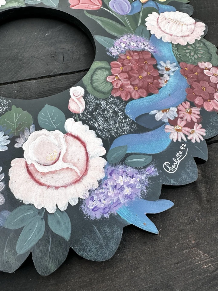 Vtg Painted Tole Painted Wreath 20” Shabby Farmhouse Rosemary West Pattern 1992 - Image 2 of 4
