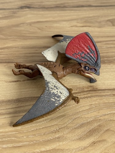 Mattel Jurassic World Dino Trackers Tupandactylus Dinosaur Figure