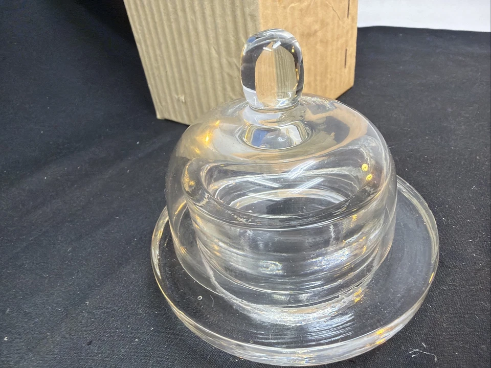 Vintage Small Butter Dish Dome Lid Cloche Clear Glass, likely Anchor Hocking EUC - Image 4 of 4