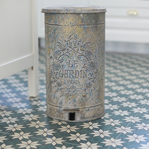 Retro Trash Can with Lid 4.5 Gal Vintage Kitchen Bathroom Garbage Can Waste Bin - Picture 4 of 53
