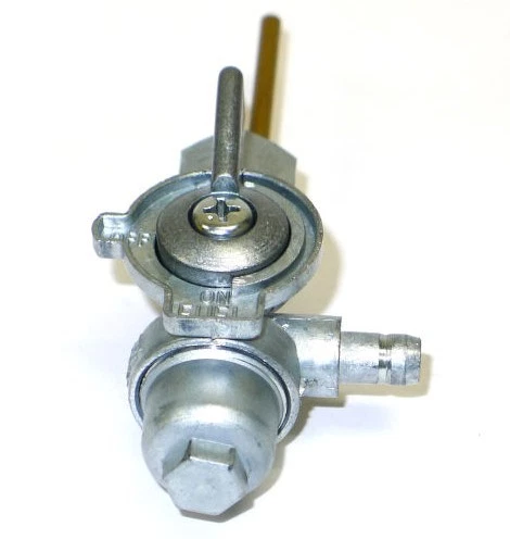 Interruptor de tanque de gasolina Yamaha DT80 H/J/K 1981-1983 válvula de cierre válvula de apagado Foto 3 de 3