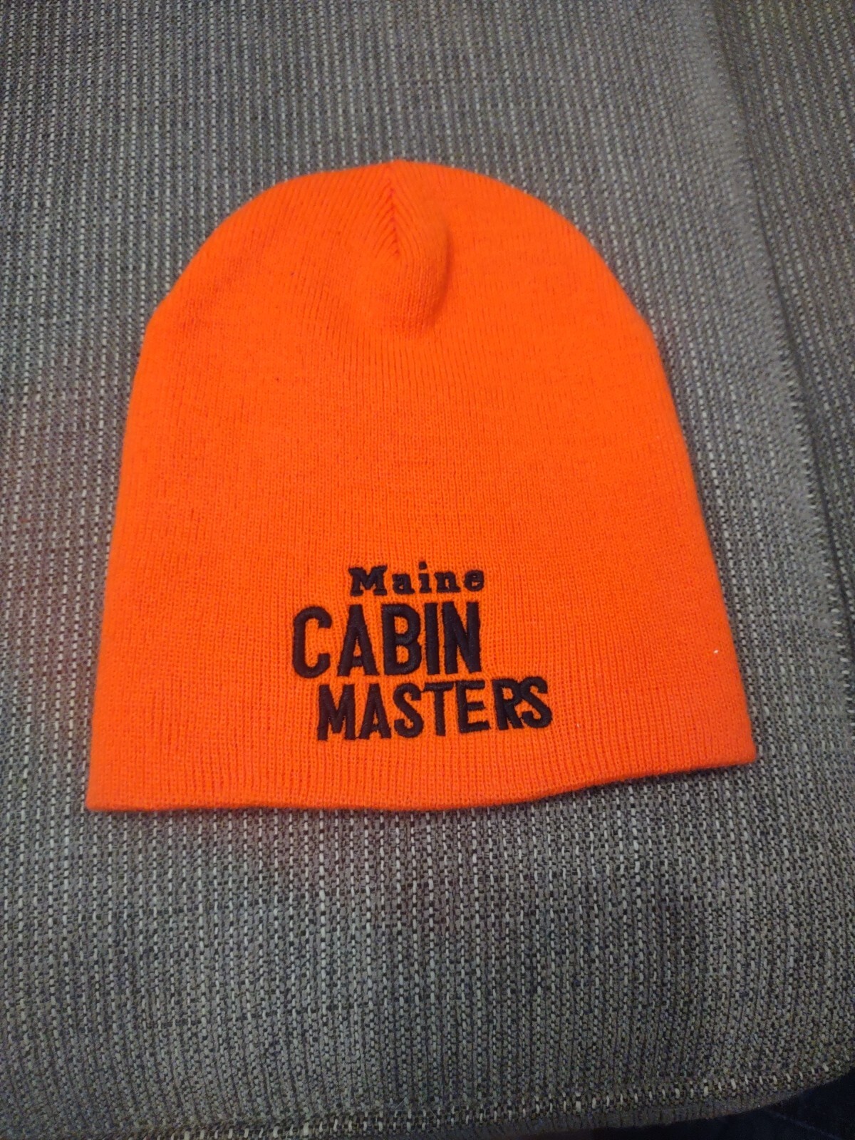 Thinsulate Woolly Knitted Unisex Beanie Hat Inspired by MAINE CABIN MASTERS-image