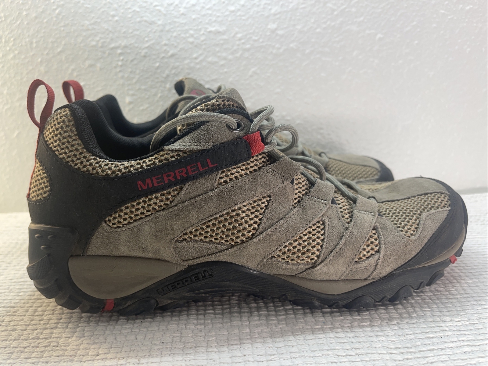 Sneakers da trekking beige Merrell Alverstone J033035 da uomo taglia 11 5