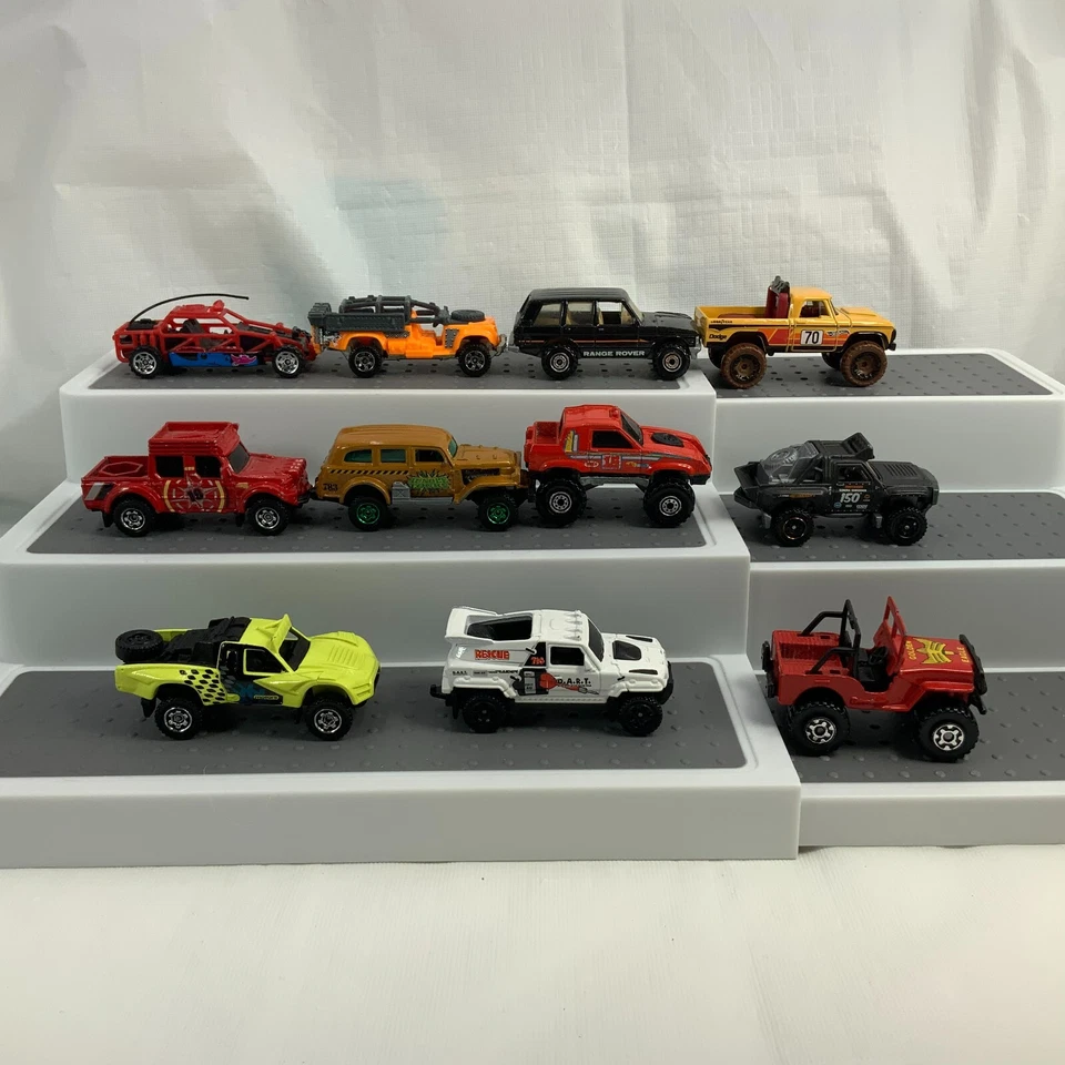 Matchbox Hot Wheels Lot of 11 Dune Buggy Sahara Survivor Range Rover Die Cast - Image 3 of 4