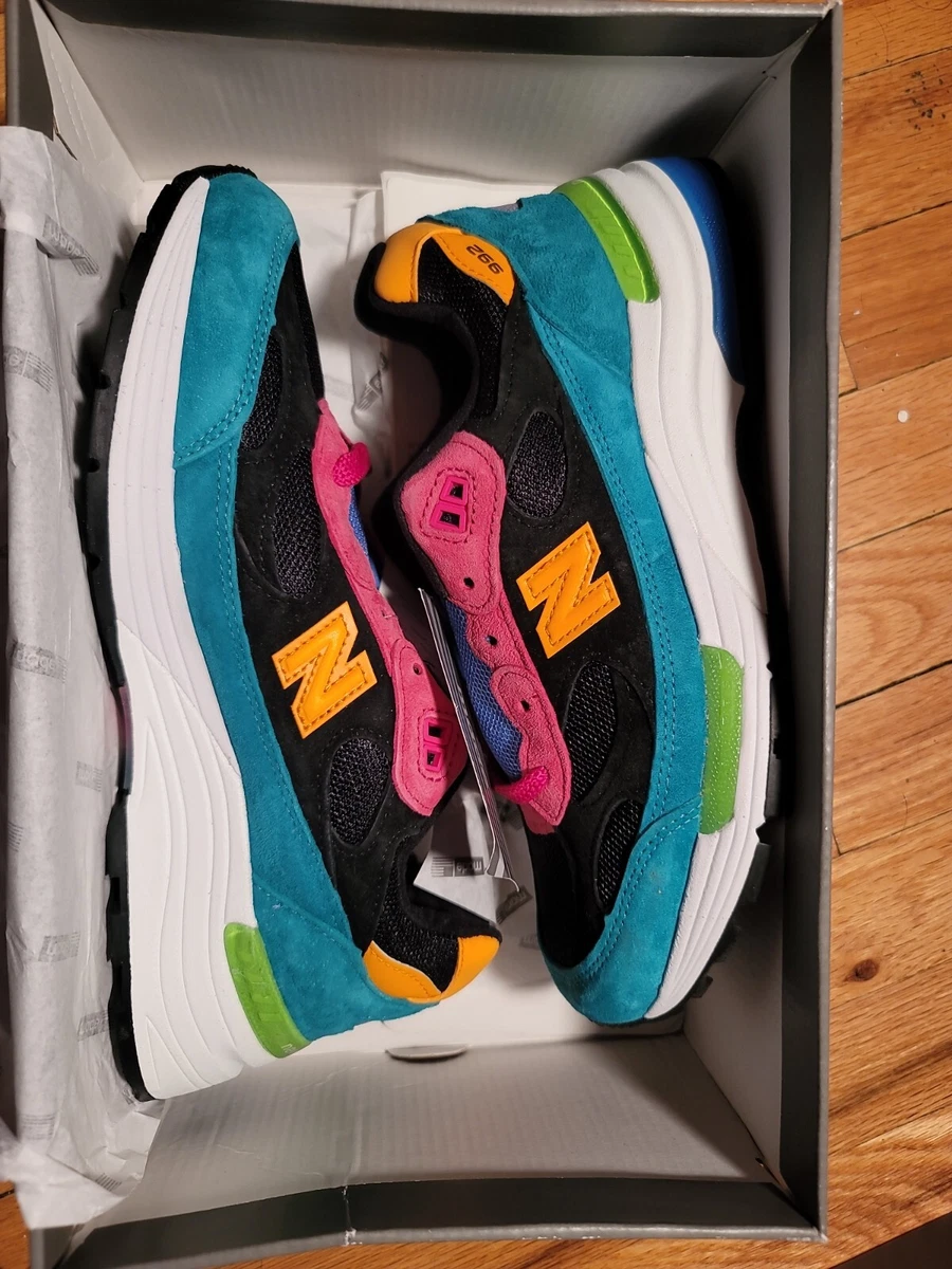 Size 7M 8.5W New Balance 992 Multicolor 2020 M992RE Damaged Corner on box