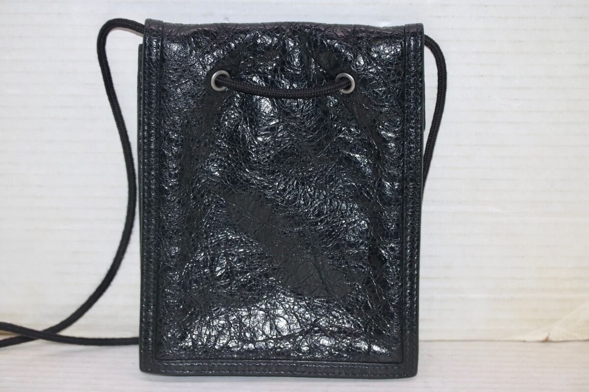 Balenciaga Men's Explorer Small Pouch Crossbody Bag Black Balenciaga Men's Explorer Small Pouch Crossbody Bag Black