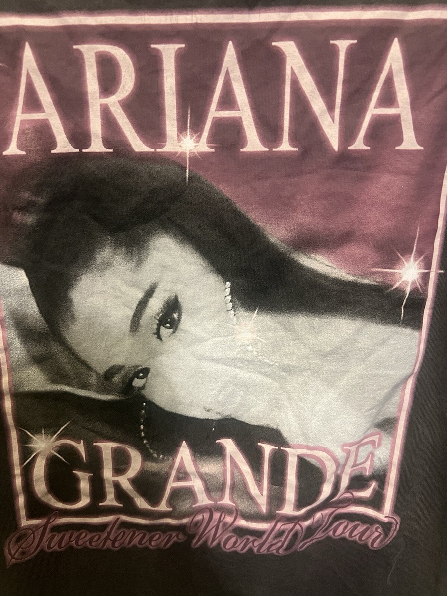 Zara x Ariana Grande Sweetener World Tour T Shirt Fits