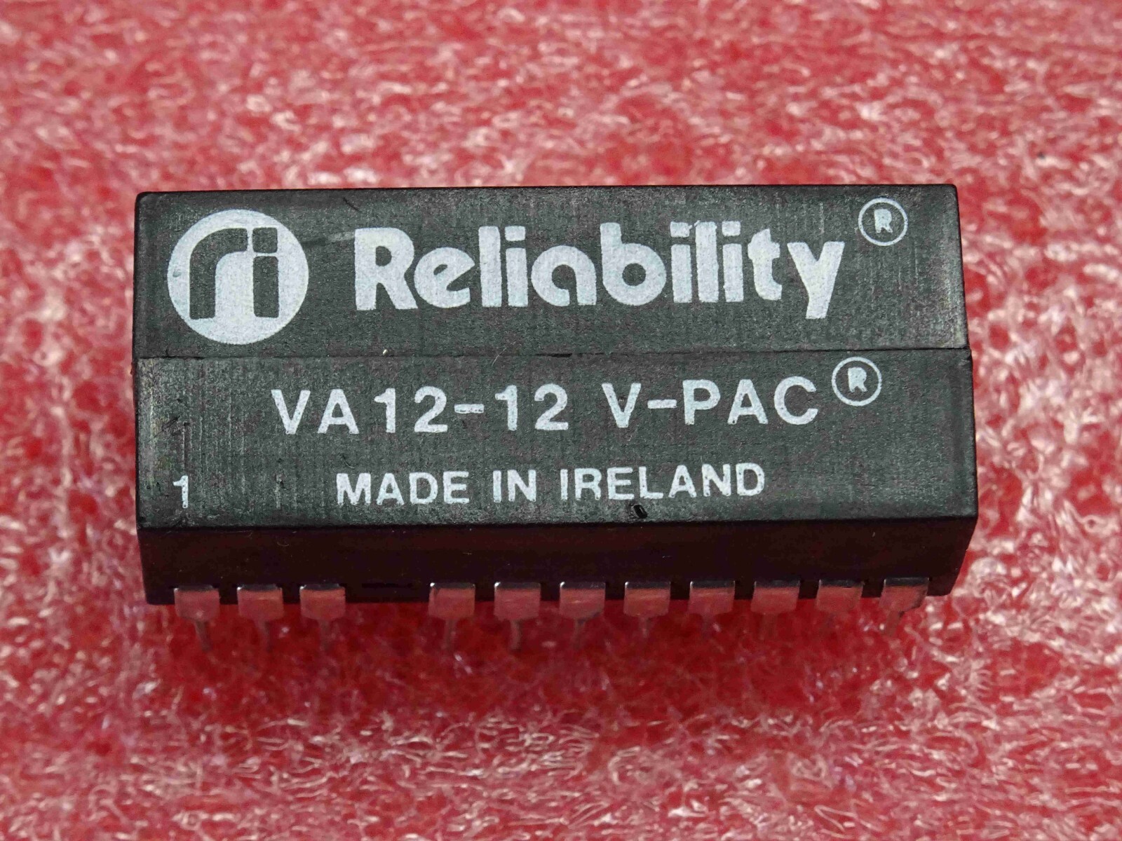 Convertisseur DC/DC VA12-12 V-PAC - Entree 4.75V-5.25V Sortie 12V 0.04A PLA025