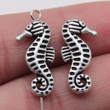 20PCS 10x21mm Tibetan Silver Alloy Charm Cute seahorse Pendant Crafts EF3942