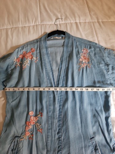 soft surroundings Denim Floral Kimono/cardigan size med - Picture 5 of 9