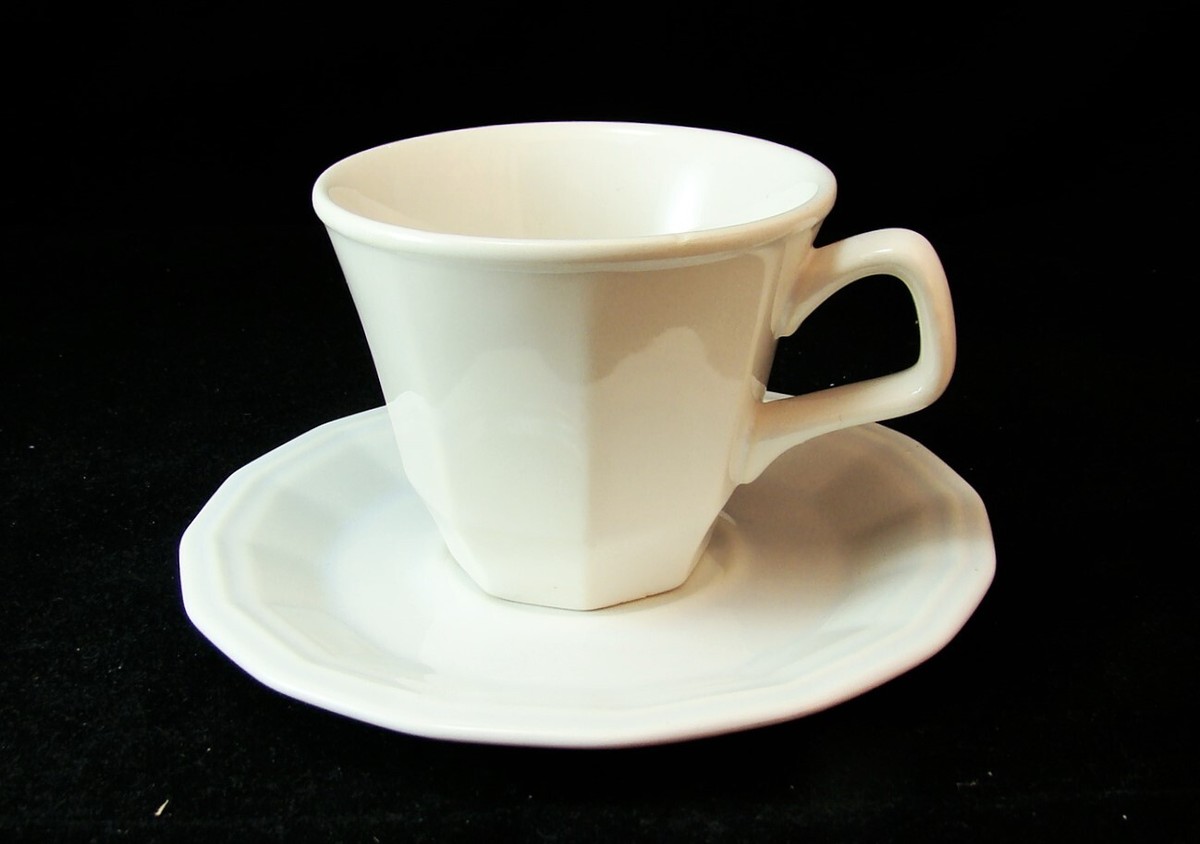 Homer Laughlin COLONIAL WHITE Lot of 3 Cup & Saucer Sets | eBay Homer Laughlin White Colonial Saucer Set D-82 main image 0