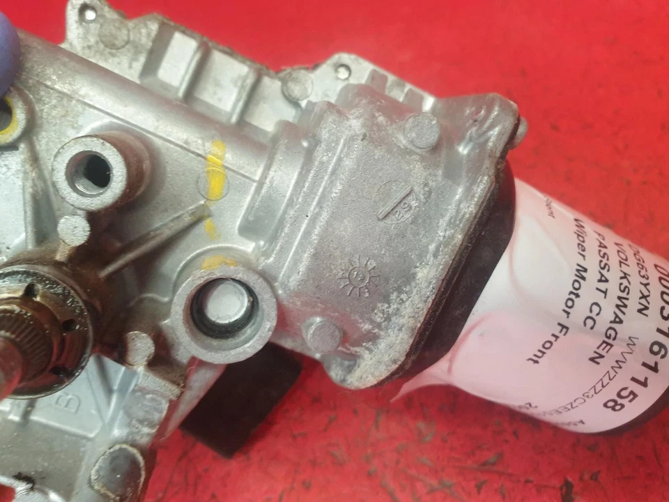 VOLKSWAGEN PASSAT CC LIMPIAPARABRISAS MOTOR DELANTERO 2013 4 PUERTAS CUPÉ Foto 2 de 4