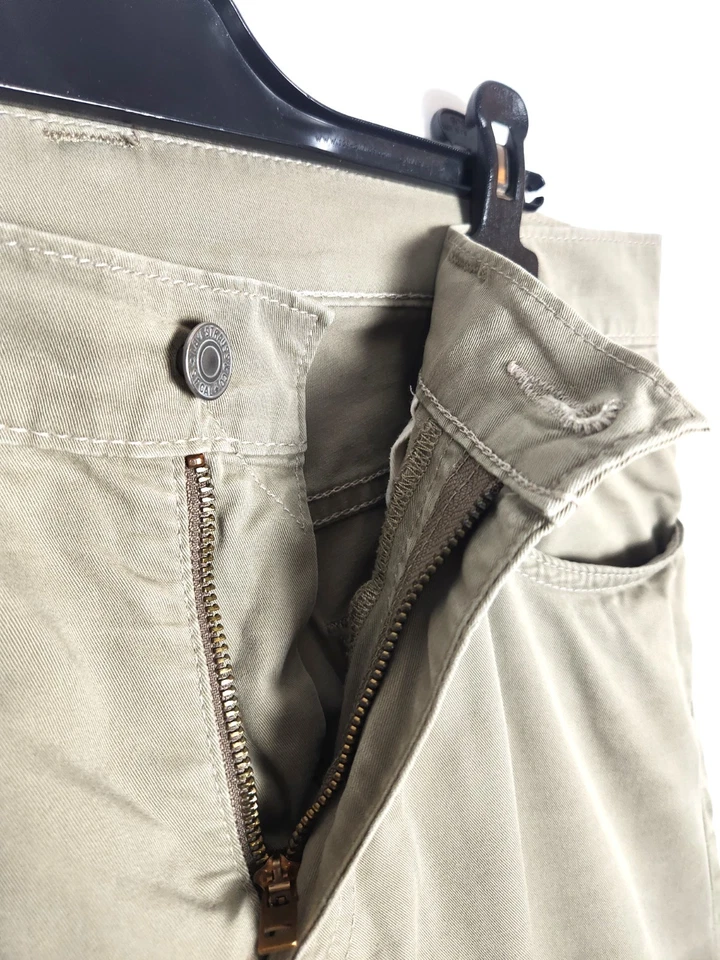 Pantalon Chino Levi's 511 Beige - Taille 40 FR (W30 US) - Photo 2/4