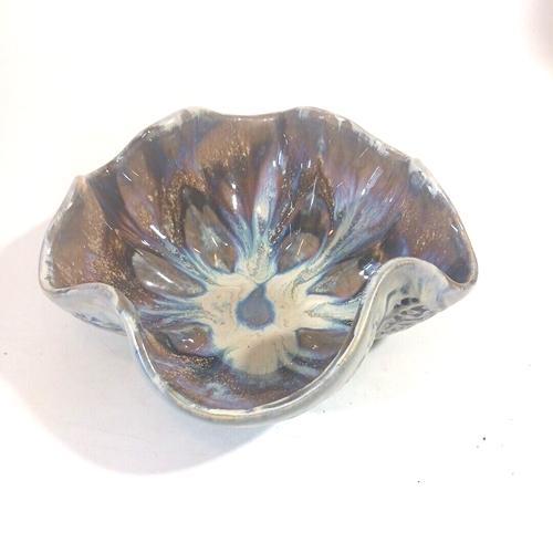 Dudley Pottery Hawaii Iridescent Biomorph Wavy Flower Bowl Blue Brown - 第 1/4 張圖片