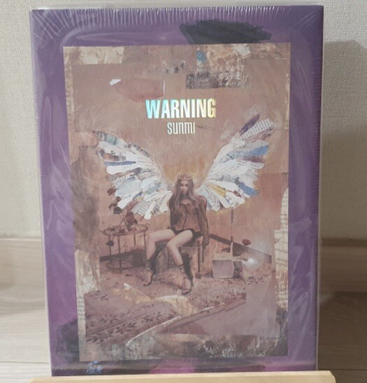 Sunmi - Warning Mini 2nd Album siren Factory Sealed CD+Photocard+