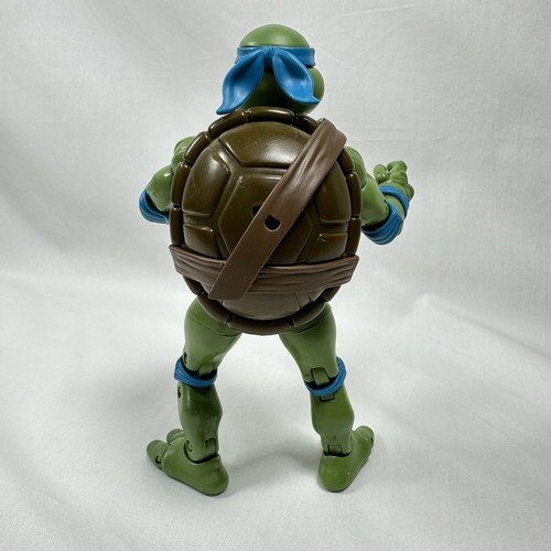 Figurina Teenage Mutant Ninja Turtles Classic Collection Leonardo - 2012 6" - TMNT - Foto 3 di 7