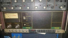 SCULLY RECORDING PREAMP
