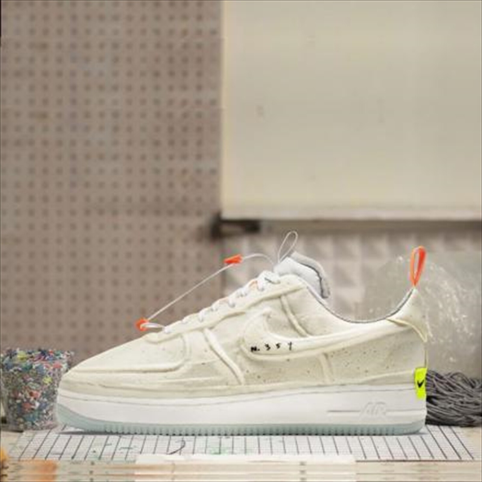 NIKE AIR FORCE 1 EXPERIMENTAL WHITE SAIL ORANGE CV1754-100 US 11