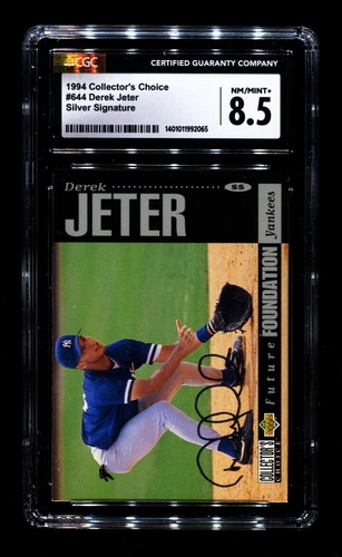 1994 UD Collector's Choice DEREK JETER #644 Silver Signature YANKEES CGC 8.5