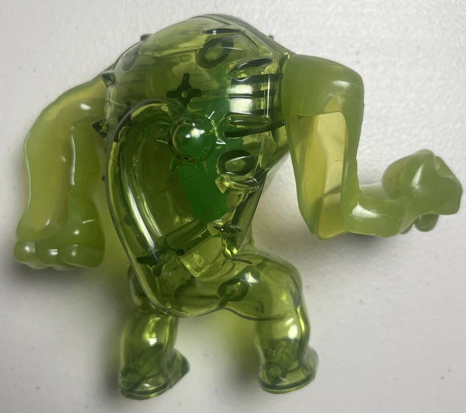Figura de acción Ben 10 Humungosaur 2011 McDonald's Happy Meal juguete suelto Foto 2 de 4