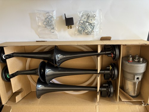 Vixen La Cucaracha loud 5 Trumpet Musical Sound Air Horn car/truck kit VXH6803B - Picture 1 of 3