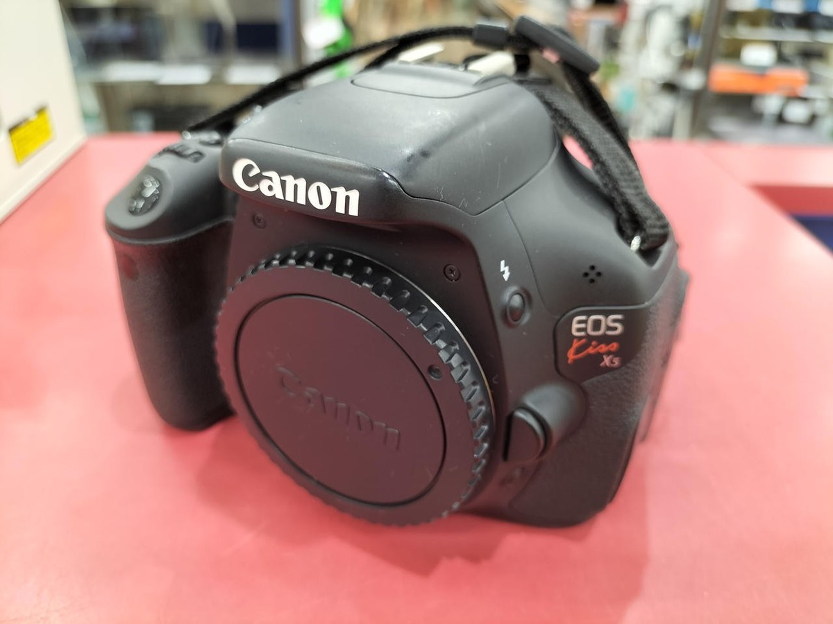 ＥＯＳ　ＫＩＳＳ　Ｘ５ Canon EOS KiSS X5 (Rebel T3i, 600D) Double Lens Kit 18-55mm, 55