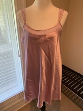 Oscar de la Renta nightgown pink label xl gown satin thin chemise feminine