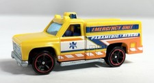 2018 Hot Wheels HW Rescue 6/10 Yellow Emergency Unit Rapid Responder #123 LOOSE