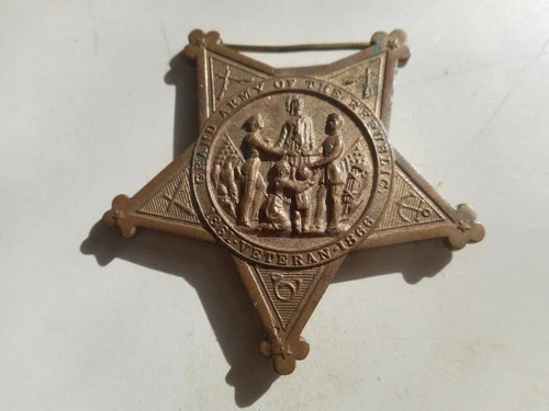 Antique Brass Grand Army of the Republic Badge, 1861-1866