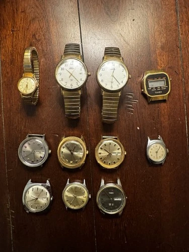 🔥Lot Of 11 Vintage Timex Mechanical And Quartz Watches 🔥