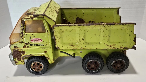 Vintage 1974/75 Green Tonka Hydraulic Dump Truck for Parts/Restoration